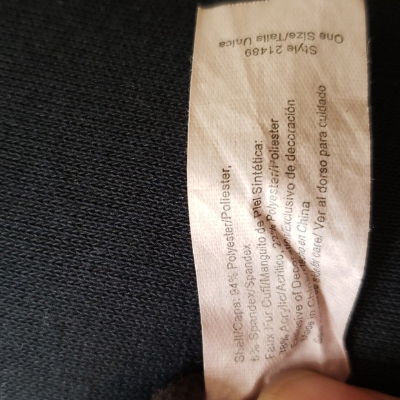 Isotoner Thinsulate Faux Fur Trim Fleece Gloves OS - Picture 5 of 5